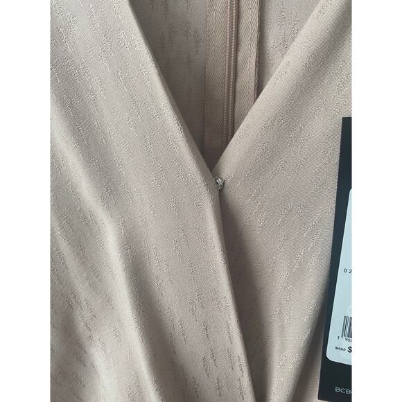 BCBGMAXAZRIA SURPLICE NECK SLEEVELESS FRINGE ROMPER NWT SIZE 0 - Picture 6 of 9